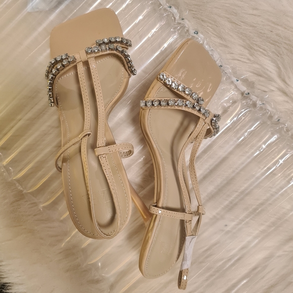 Beige heel sz5 - Picture 3 of 5